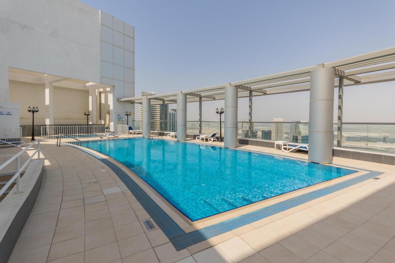 Westminster Burj Al Nujoom Dubai Exterior photo