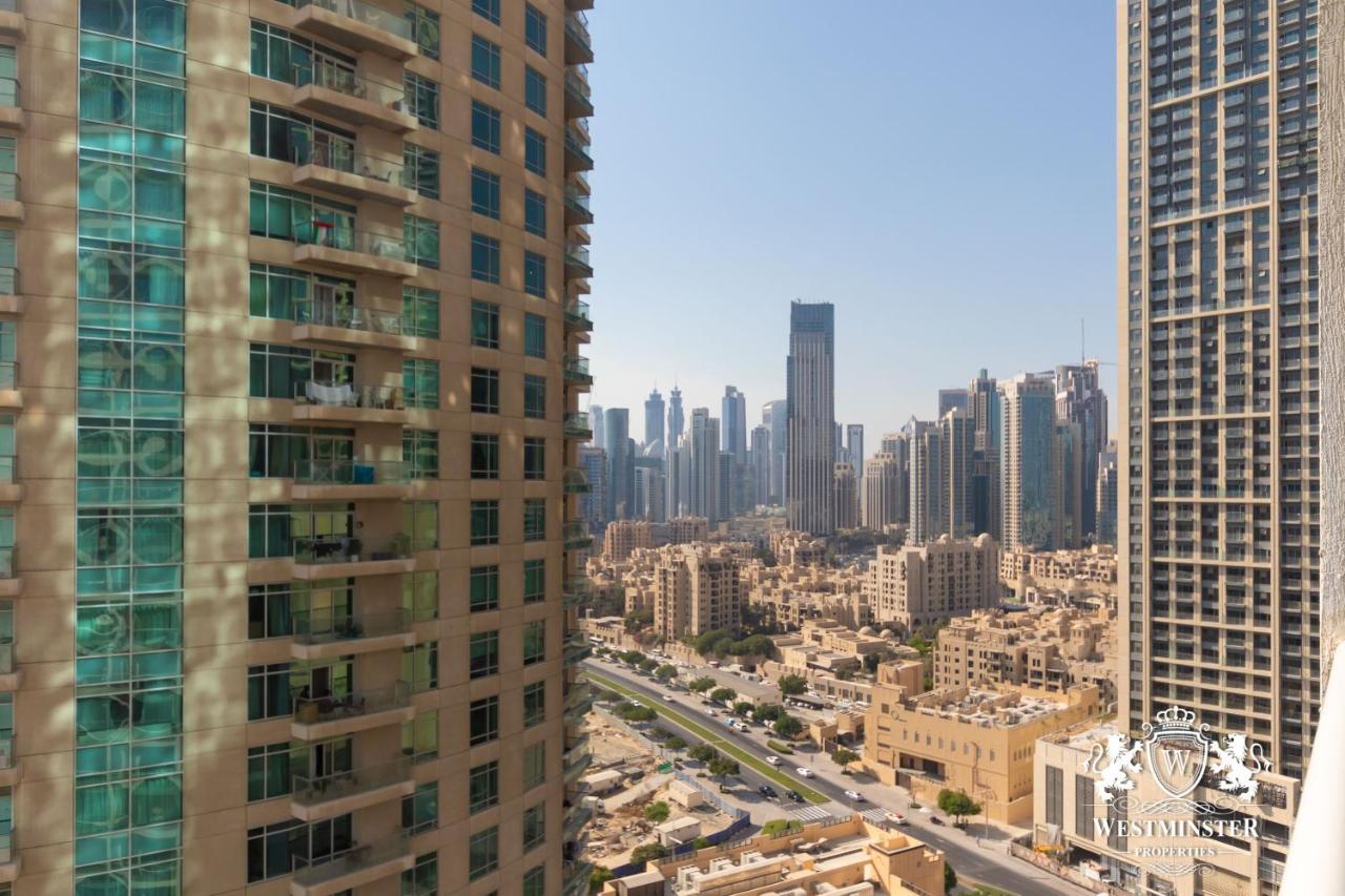 Westminster Burj Al Nujoom Dubai Exterior photo